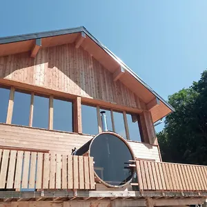 Le Chalet Du Blanc Spa Yoga Bed & Breakfast
